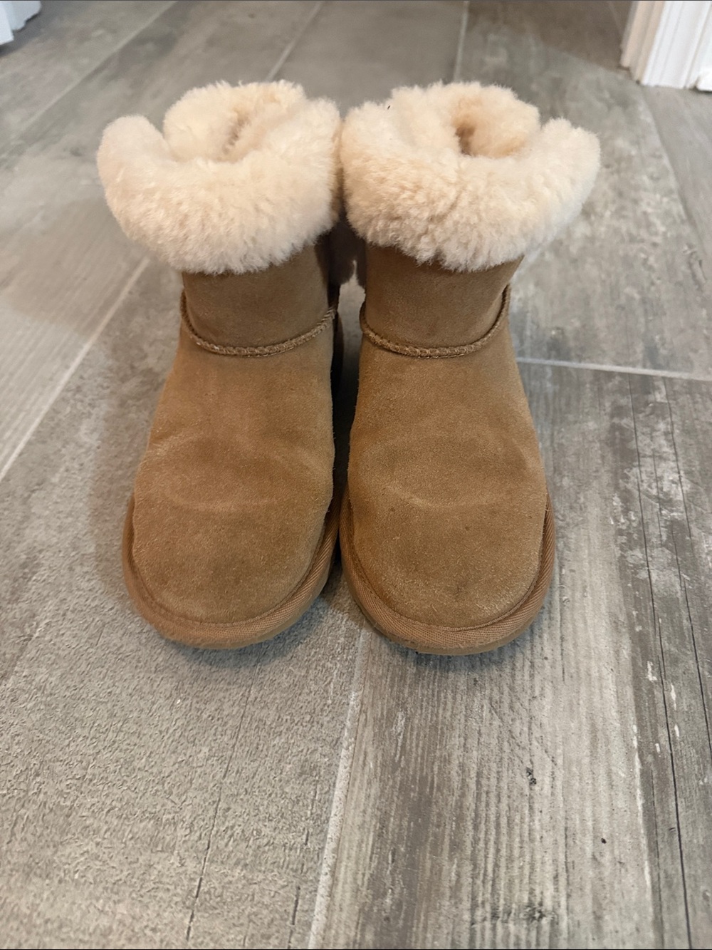 UGG Kids Suede Shearling Boots - Chestnut Brown with Cream Cuff
